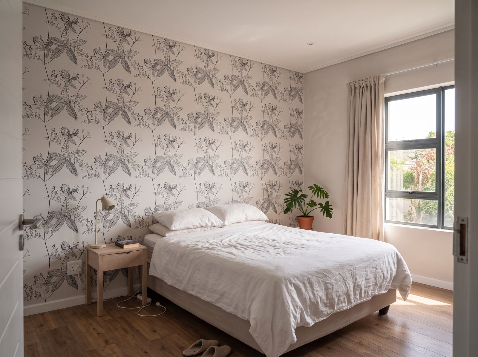 Line Drawn Leaf Wallpaper 3 Wallpaper and Wall Murals South Africa Line Drawn Leaf Wallpaper shown in a bedroom